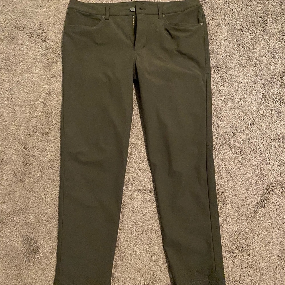 Lululemon ABC pants slim size 34